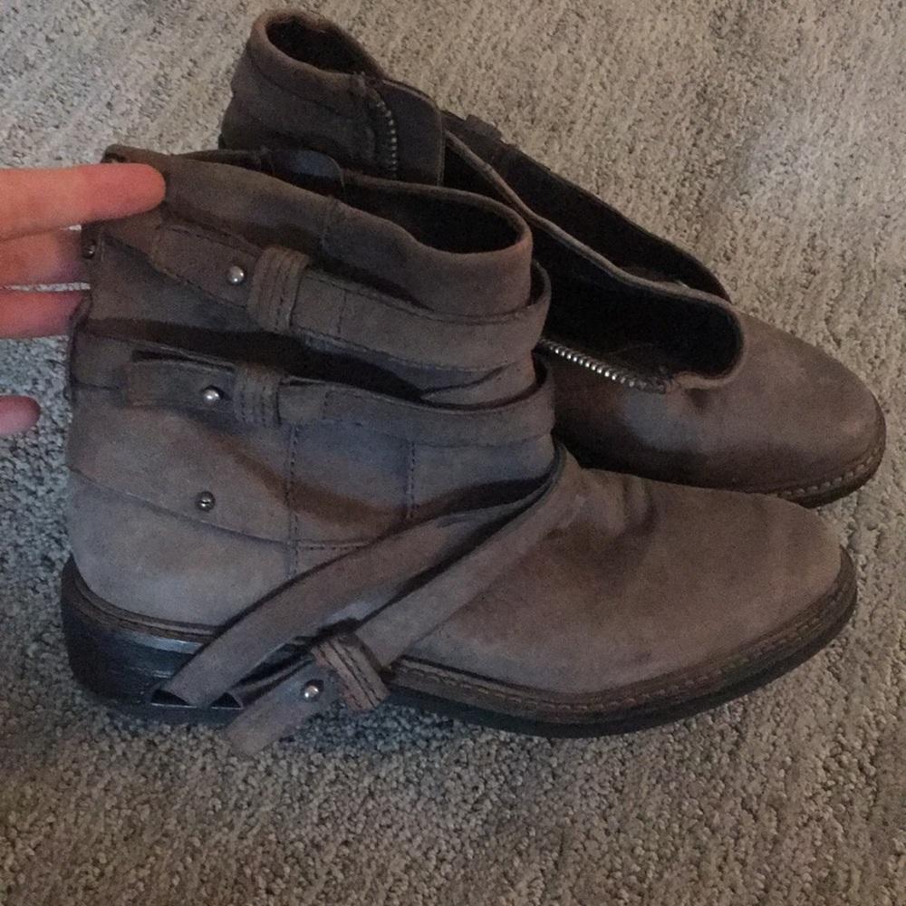 Dolce Vita Grey Ankle Boots